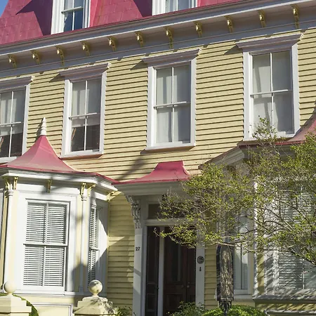 Barksdale House Inn-3