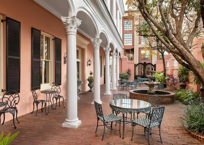 Meeting Street Inn