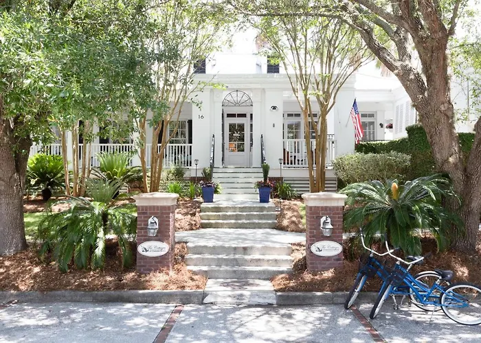 Pool Villa: The Cottages On Charleston Harbor